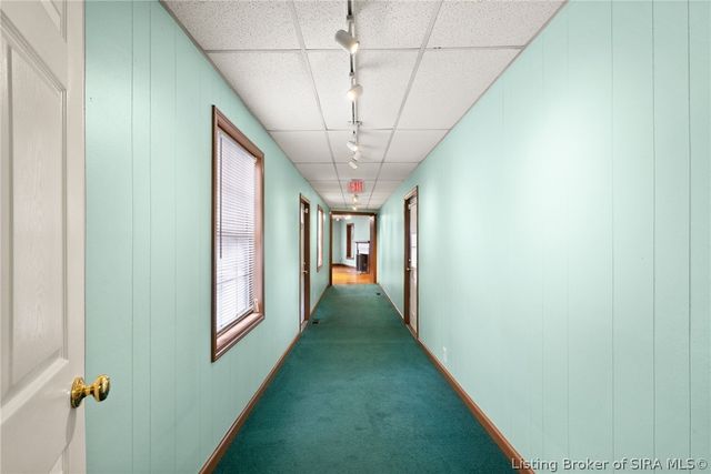 1302 E 10th Street, Jeffersonville, IN 47130