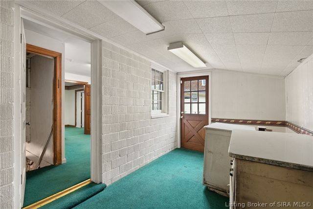 1302 E 10th Street, Jeffersonville, IN 47130