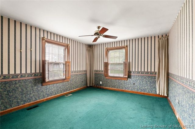 1302 E 10th Street, Jeffersonville, IN 47130