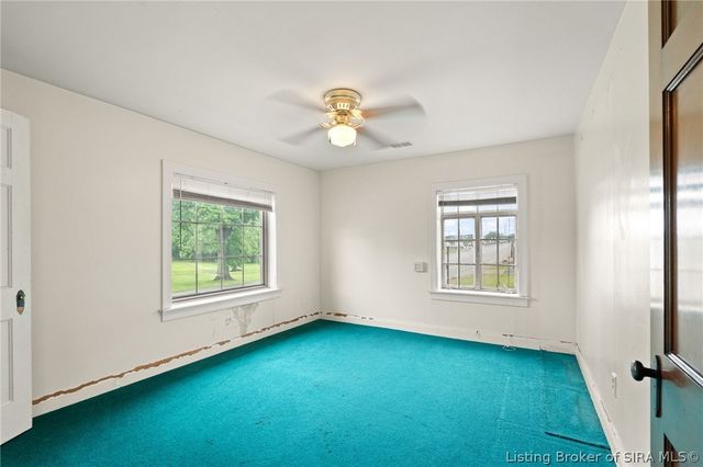 1302 E 10th Street, Jeffersonville, IN 47130