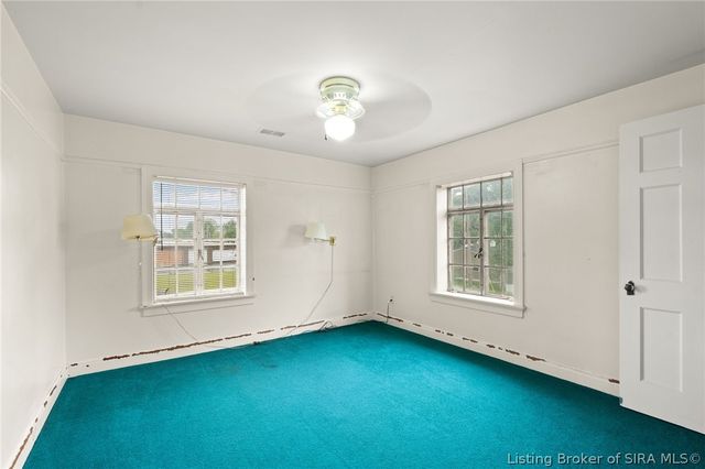 1302 E 10th Street, Jeffersonville, IN 47130