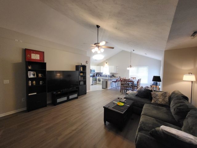 412 Callie Dr., Myrtle Beach, SC 29588
