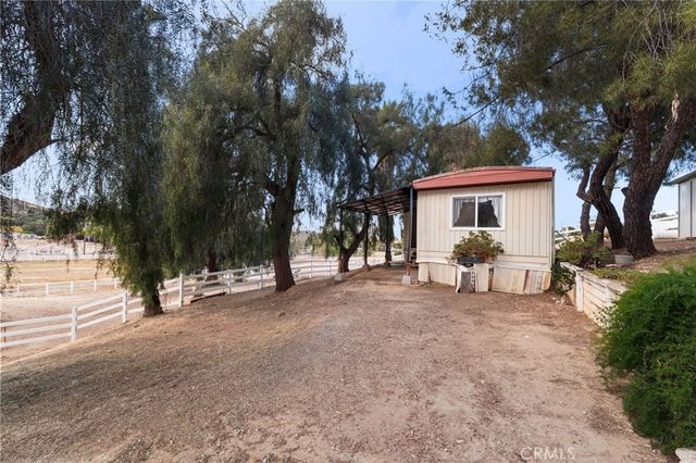 16620 Rocky Glen Road, Perris, CA 92570