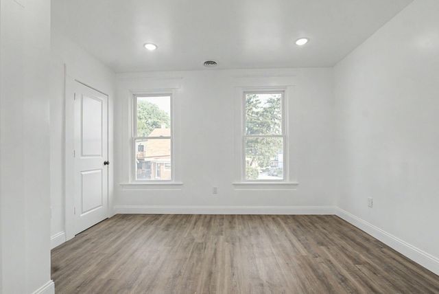 402 Dayton Avenue, Dayton, KY 41074