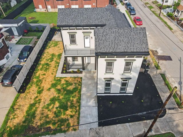 402 Dayton Avenue, Dayton, KY 41074