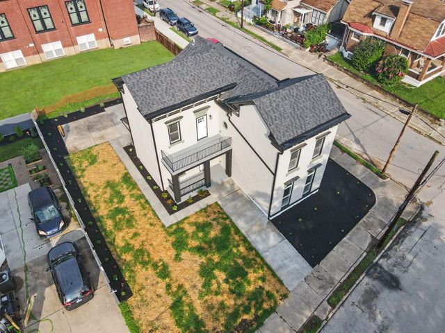 402 Dayton Avenue, Dayton, KY 41074