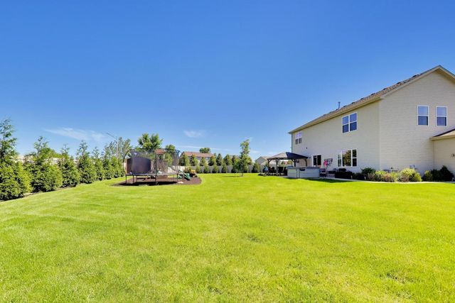 502 Fighting Irish Circle, Manteno, IL 60950