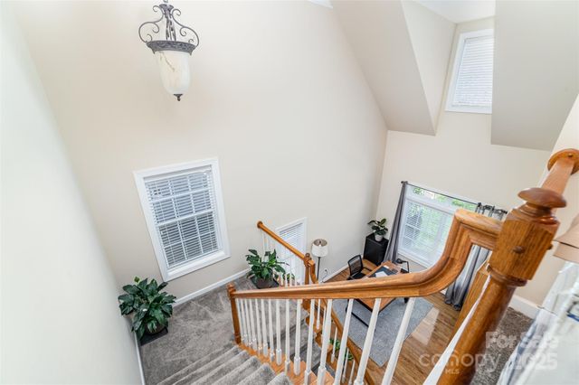 3308 Grandeur Road, Charlotte, NC 28269