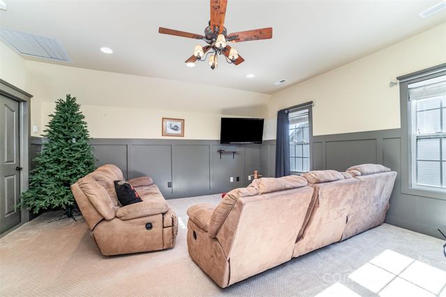 3308 Grandeur Road, Charlotte, NC 28269