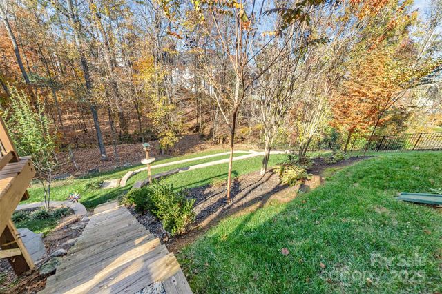 3308 Grandeur Road, Charlotte, NC 28269