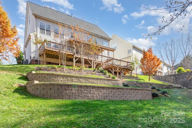 3308 Grandeur Road, Charlotte, NC 28269