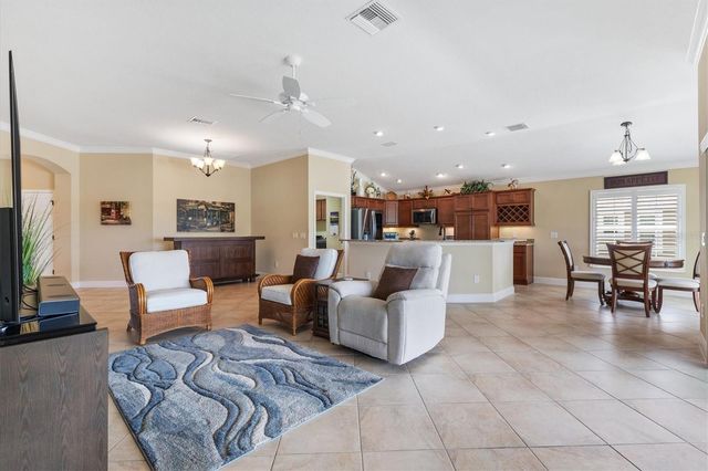 486 INDEPENDENCE PATH, The Villages, FL 32163