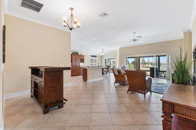 486 INDEPENDENCE PATH, The Villages, FL 32163