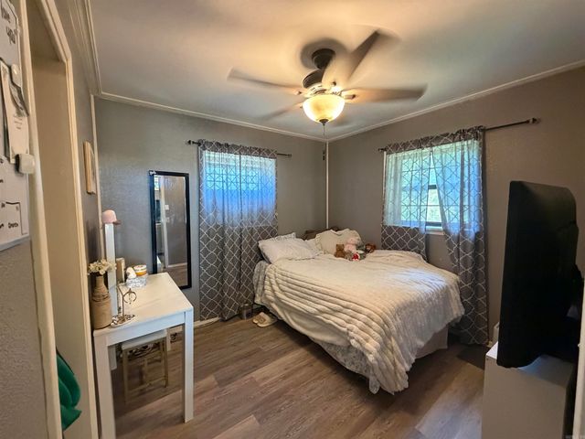 99 Johnston, Greers Ferry, AR 72067