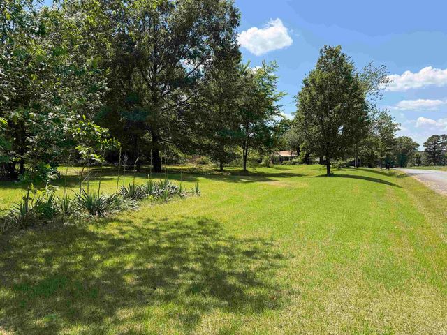 99 Johnston, Greers Ferry, AR 72067