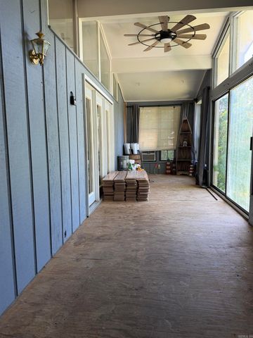 99 Johnston, Greers Ferry, AR 72067