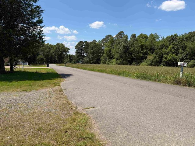 99 Johnston, Greers Ferry, AR 72067