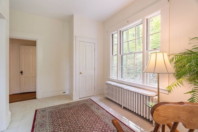 36 Maple Ave, Newton, MA 02458