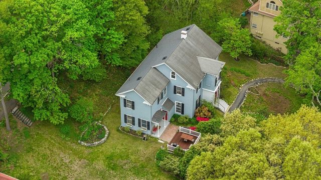 36 Maple Ave, Newton, MA 02458