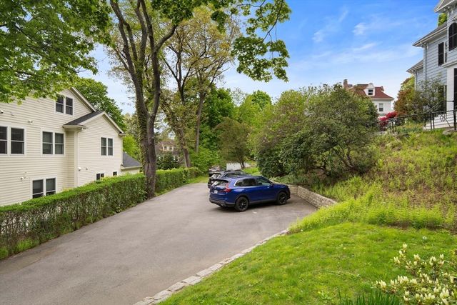 36 Maple Ave, Newton, MA 02458