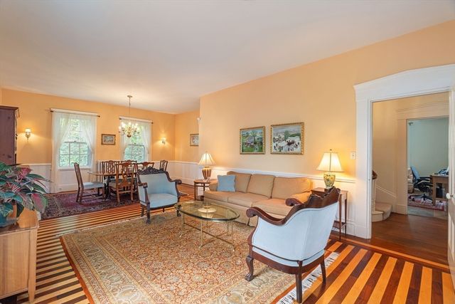 36 Maple Ave, Newton, MA 02458