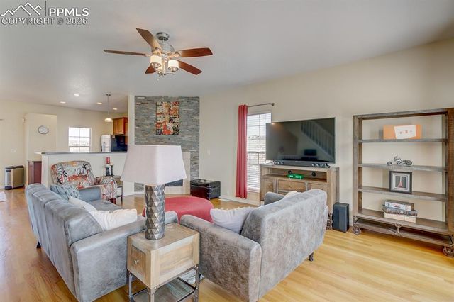 1033 Burning Bush Point, Monument, CO 80132