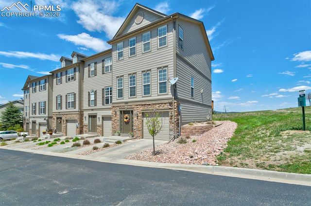 1033 Burning Bush Point, Monument, CO 80132