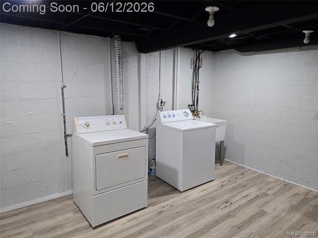 46 Michigan Street, Mount Clemens, MI 48043