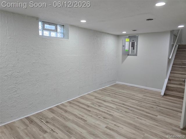 46 Michigan Street, Mount Clemens, MI 48043