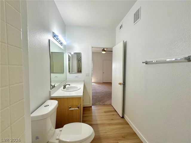 8250 North Grand Canyon Drive 2026, Las Vegas, NV 89166