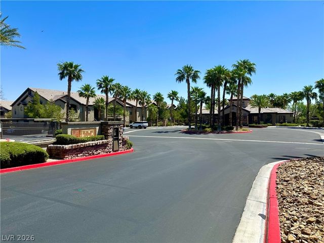 8250 North Grand Canyon Drive 2026, Las Vegas, NV 89166