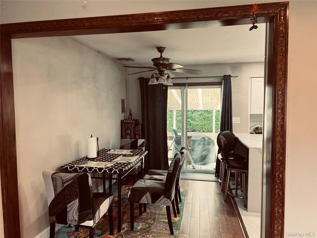 41 Ontario Avenue, Plainview, NY 11803