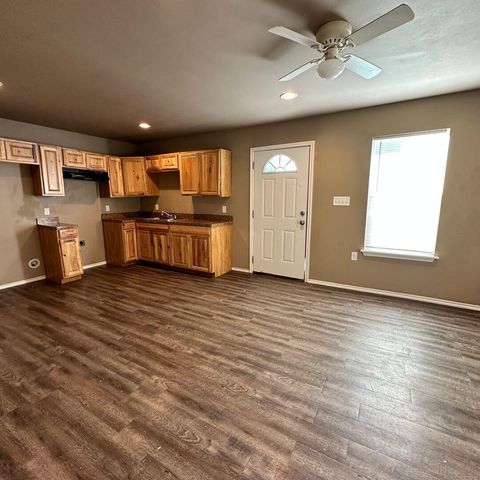 113 36th Street, 1, Lubbock, TX 79404