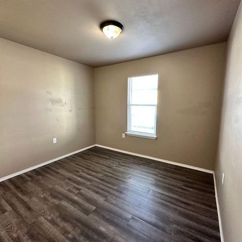 113 36th Street, 1, Lubbock, TX 79404