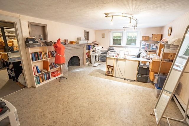 26-28 Wessex Rd 28, Newton, MA 02459