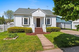 521 NEWHALL STREET, Green Bay, WI 54301