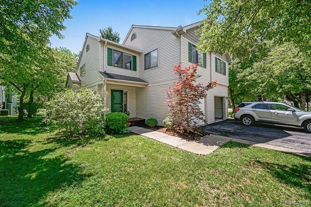 1390 Patricia Avenue, Ann Arbor, MI 48103