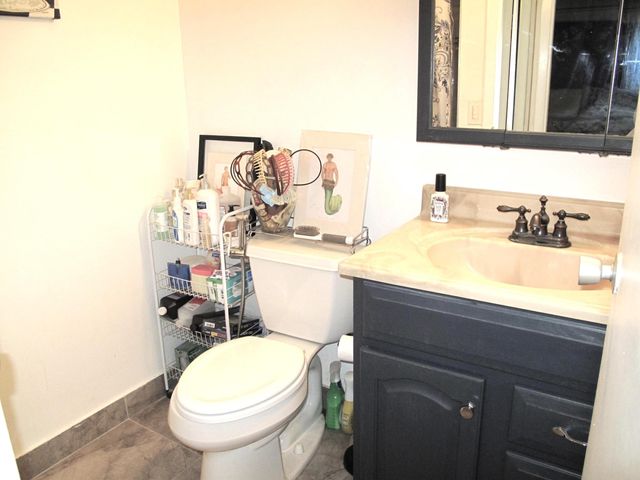 376 Flanders H, Delray Beach, FL 33484