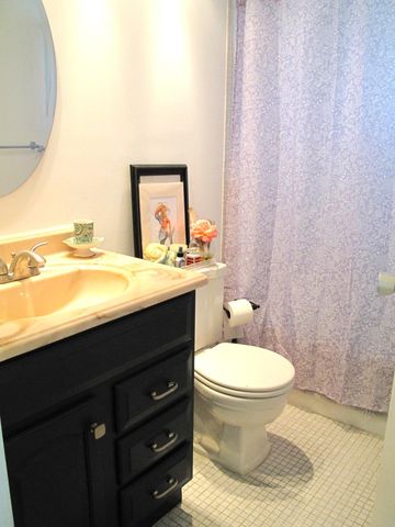 376 Flanders H, Delray Beach, FL 33484