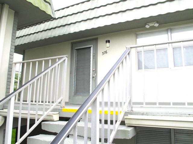 376 Flanders H, Delray Beach, FL 33484