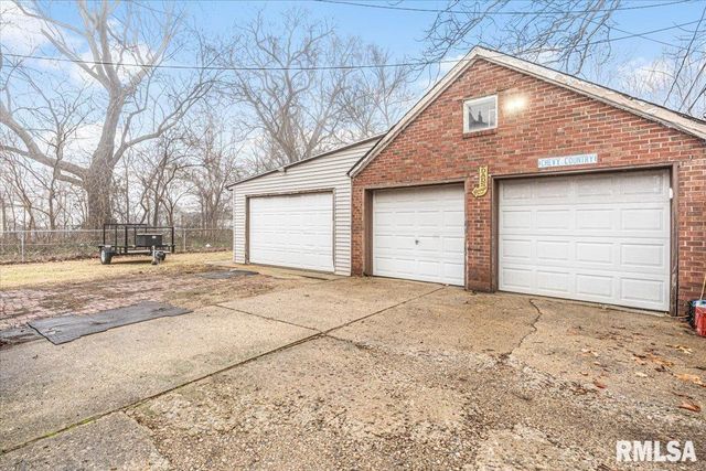 1123 E MILLER Street, Springfield, IL 62702