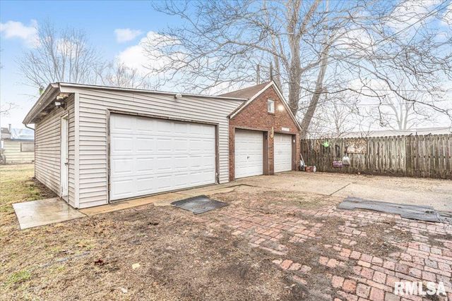 1123 E MILLER Street, Springfield, IL 62702