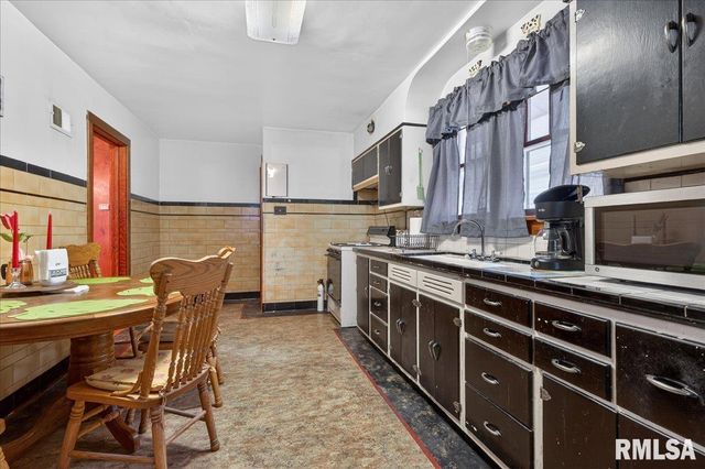 1123 E MILLER Street, Springfield, IL 62702