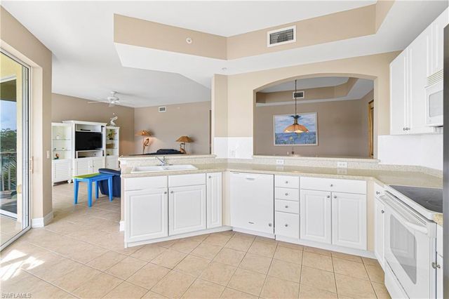 10730 Ravenna WAY 305, Fort Myers, FL 33913