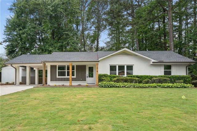 1818 Briarlake Circle, Decatur, GA 30033