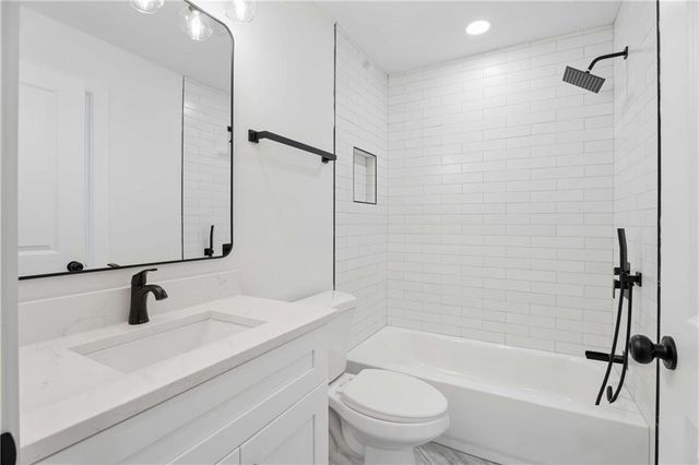 1818 Briarlake Circle, Decatur, GA 30033