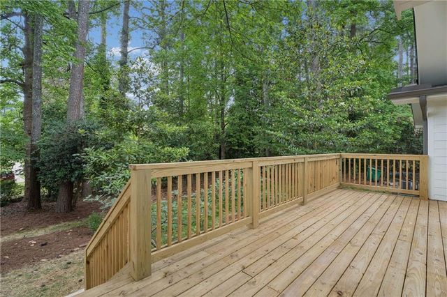 1818 Briarlake Circle, Decatur, GA 30033