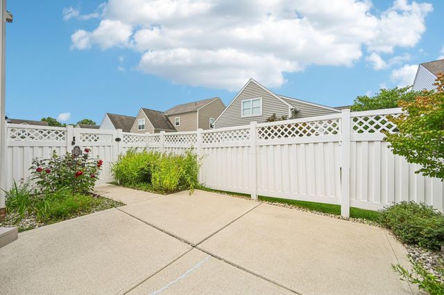 769 Woodbend Drive, 255, Westerville, OH 43082