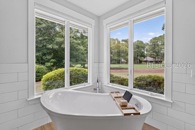 31 Oyster Bay Pl, Hilton Head Island, SC 29926
