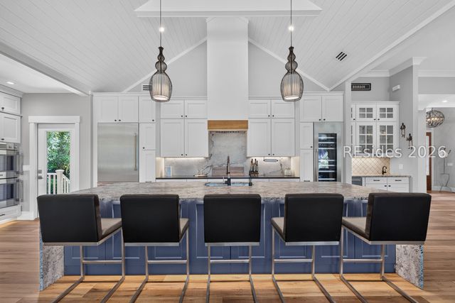 31 Oyster Bay Pl, Hilton Head Island, SC 29926